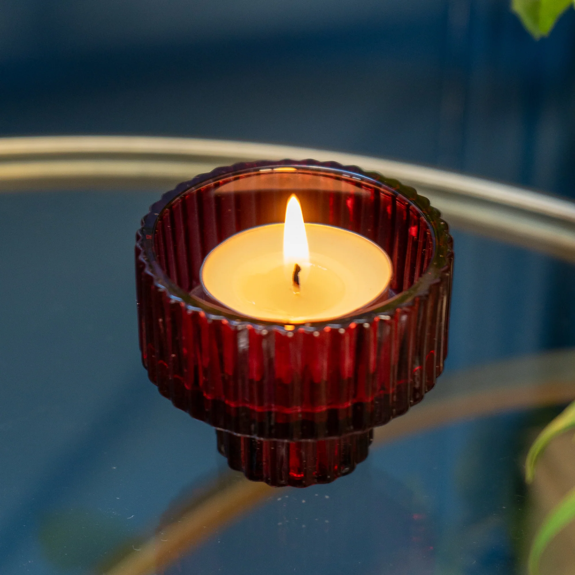 Versatile Red 2-Way Glass Tealight/Candle Holder - Image 2