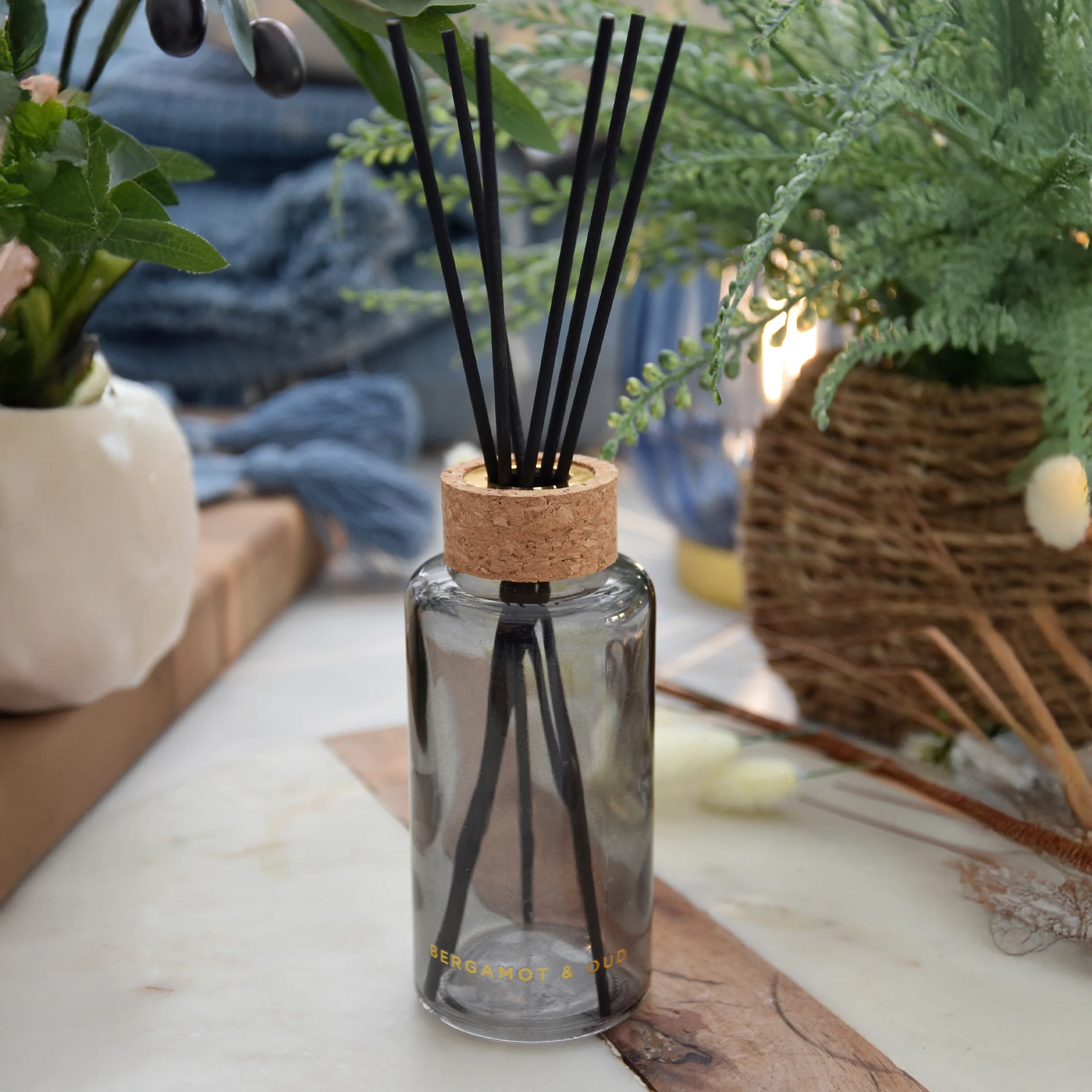 Luxurious Tall Round Reed Diffuser with Bergamot & Oud Scent