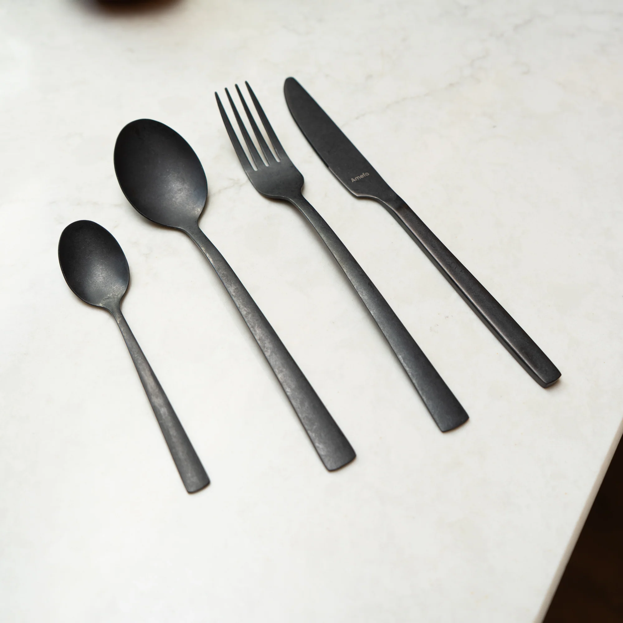 24-pcs Set in gift box - Austin Black