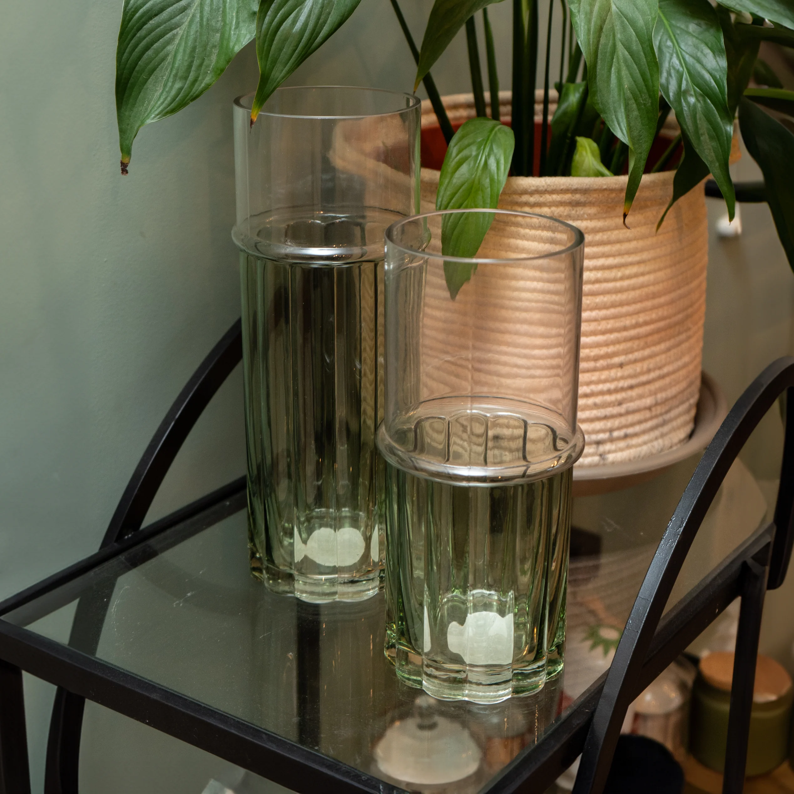 Elegant Two-Tone Glass Cylinder Vase - Clear & Green - Image 2