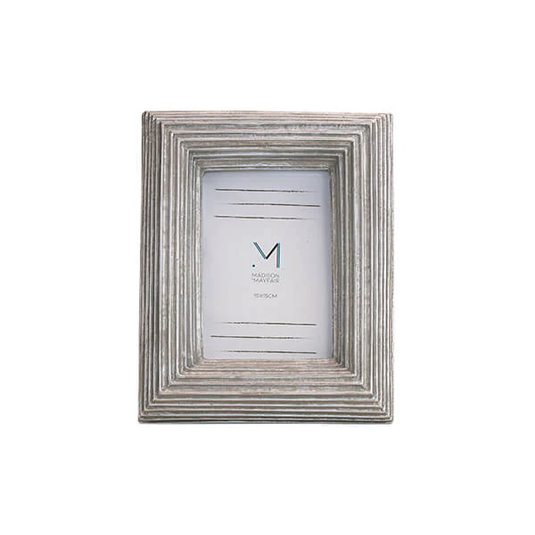 Bevelled Edges Silver Photo Frame 4x6" - Image 3