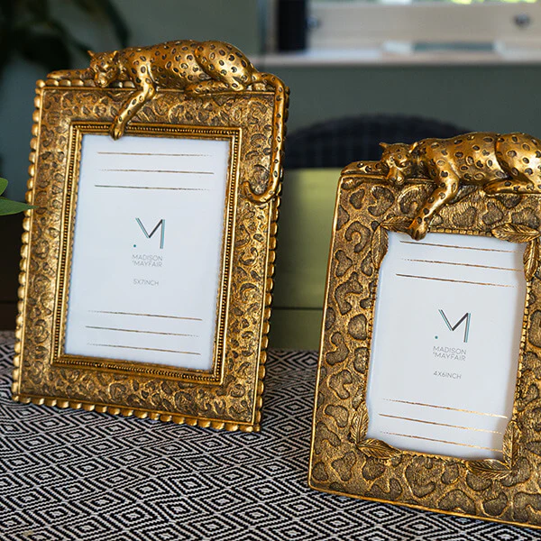 Stylish Leopard 5x7 Gold Photo Frame Design - Image 2