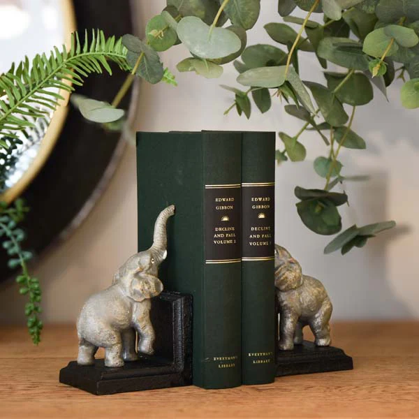 Antique Pair of Elephant Bookends Cast Iron - Image 2
