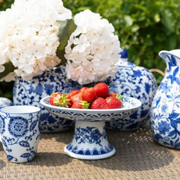 Blue and White Floral Cake Stand, Elegant Design