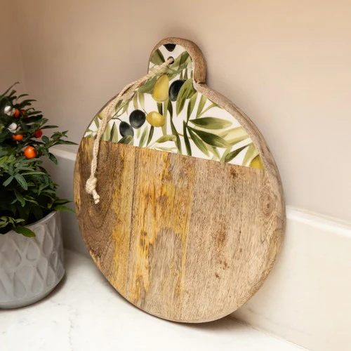 Rustic Mango Wood Chopping Board with Olive Enamel Design - Image 4