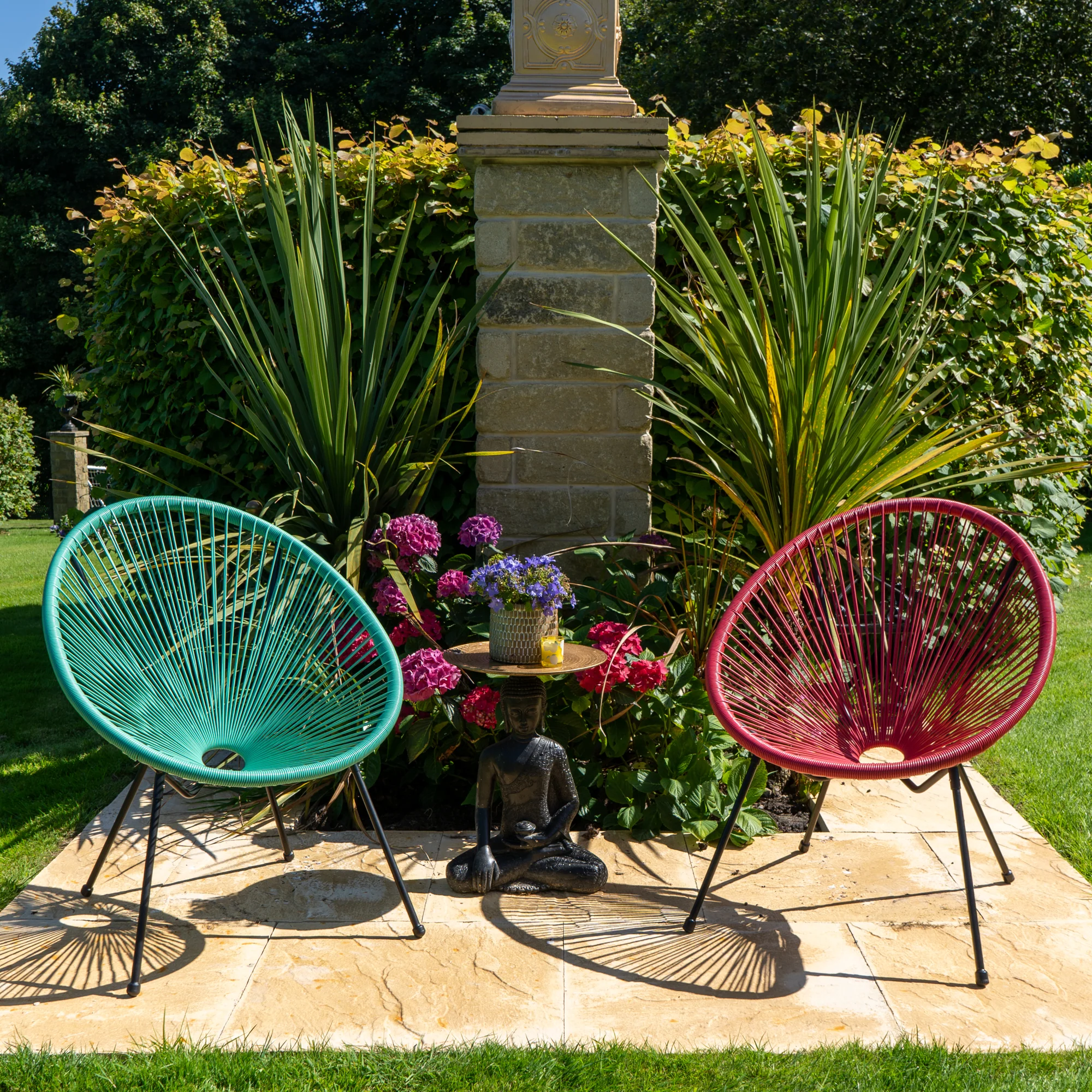 Stylish Green Egg Chair - Image 3