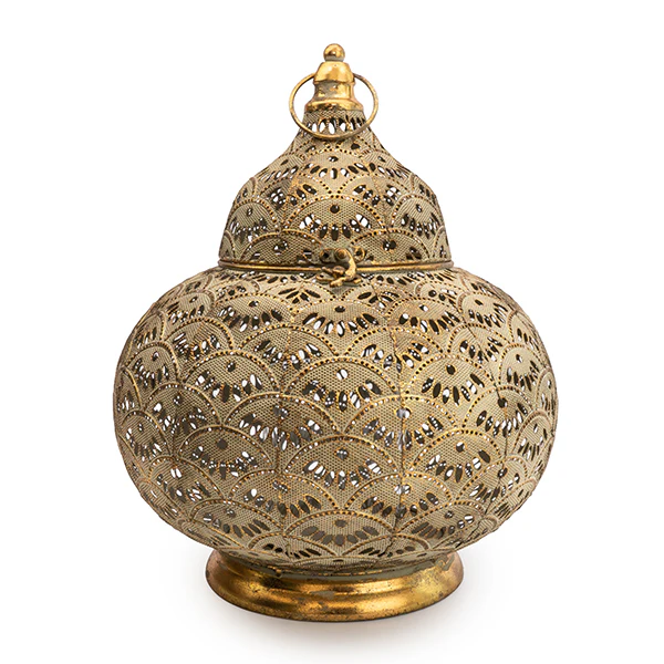 Exquisite Small Gold Lantern with Intricate Detailing - Image 5
