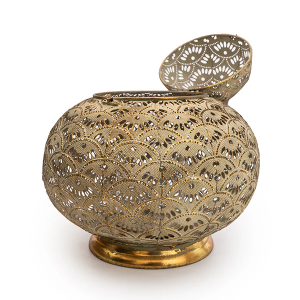 Exquisite Small Gold Lantern with Intricate Detailing - Image 6