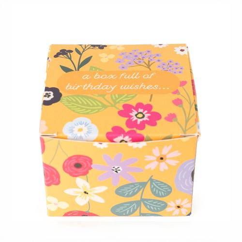Floral Collection "Happy Birthday" Scented Gift Candle - Image 2