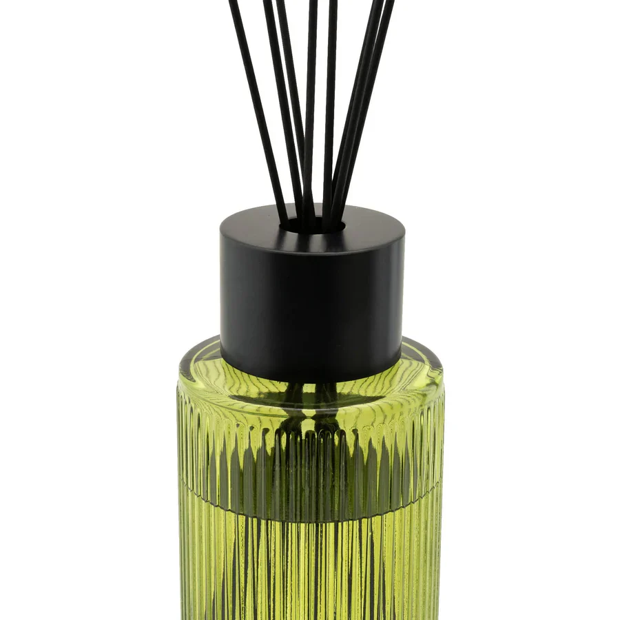 Honeysuckle & Galbanum - Elegant Green Glass Reed Diffuser, 1200ml - Image 5