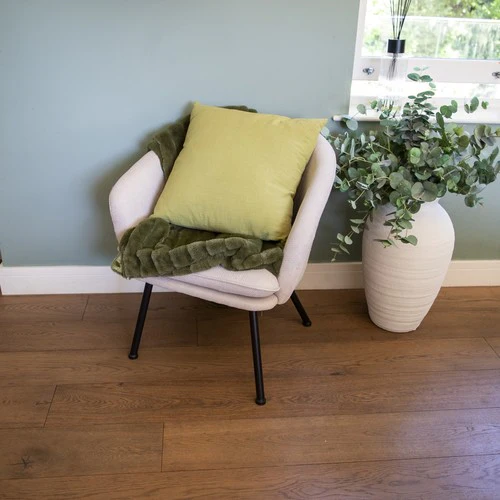 Green Square Cushion - Image 4