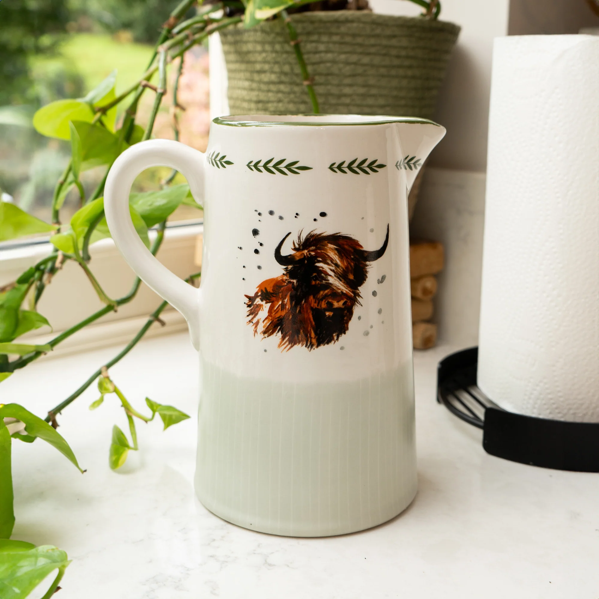 Elegant Highland Cow Ceramic Jug - Image 2