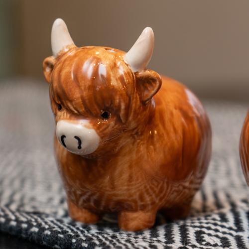 Highland Cow Salt & Pepper Set - Image 2
