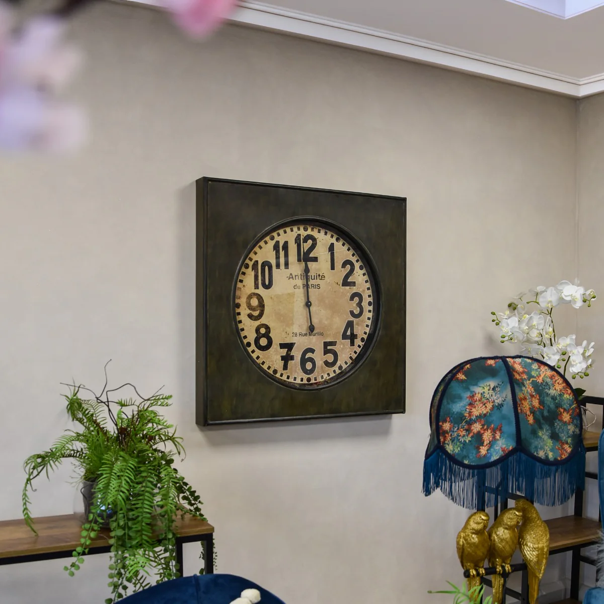 Large Elegant Antiquité de Paris: Square Industrial Wall Clock - Image 2