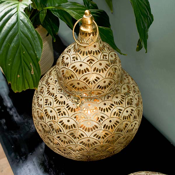 Exquisite Large Gold Lantern with Intricate Detailing - Image 2