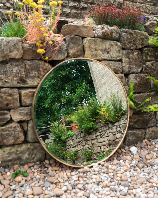 Large 80CM Round Mirror with Gold Metal Frame - Image 12