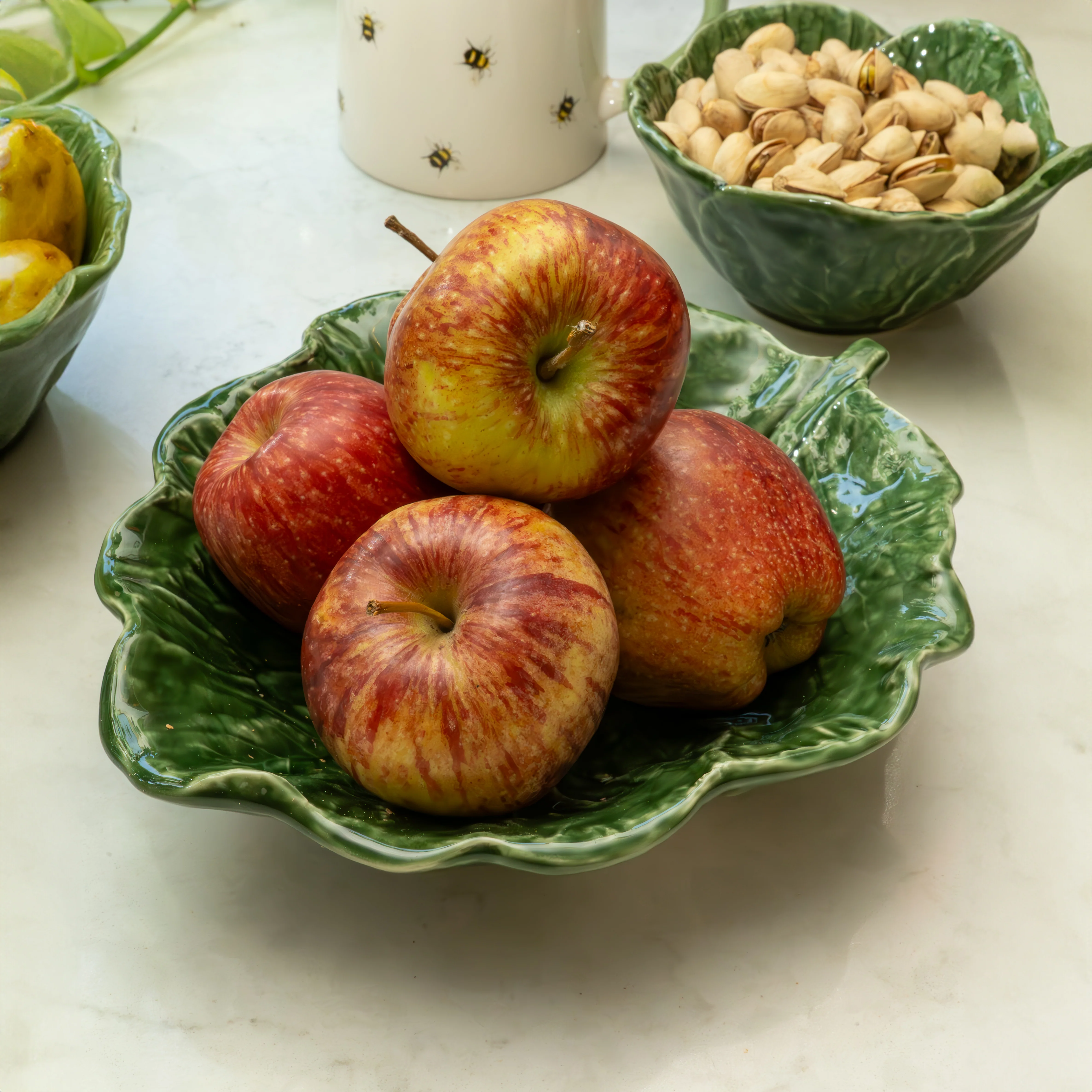 Leaf-Shaped Ceramic Plate - Green - 21cm
