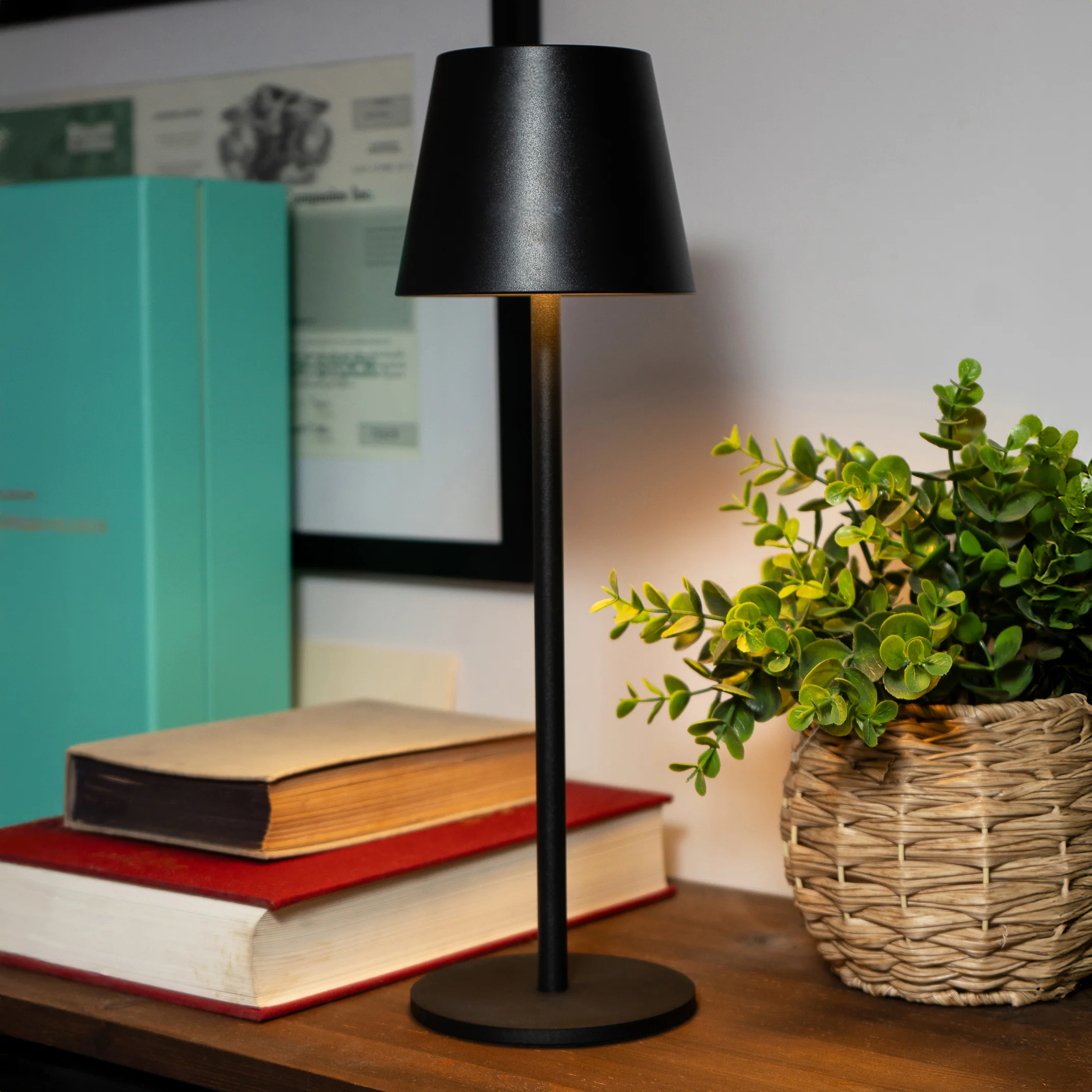 Black LED Touch Lamp