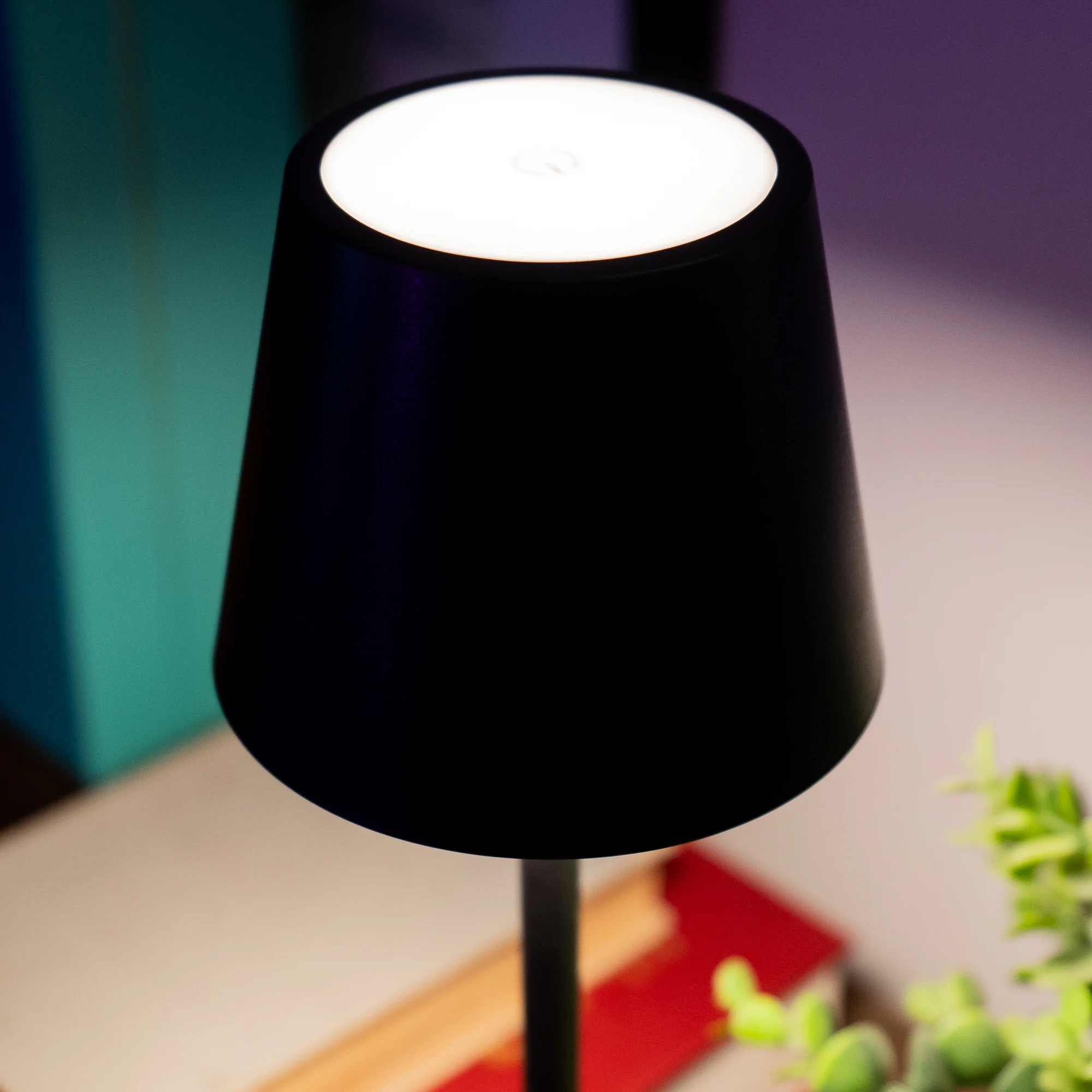 Black LED Touch Lamp - Image 4