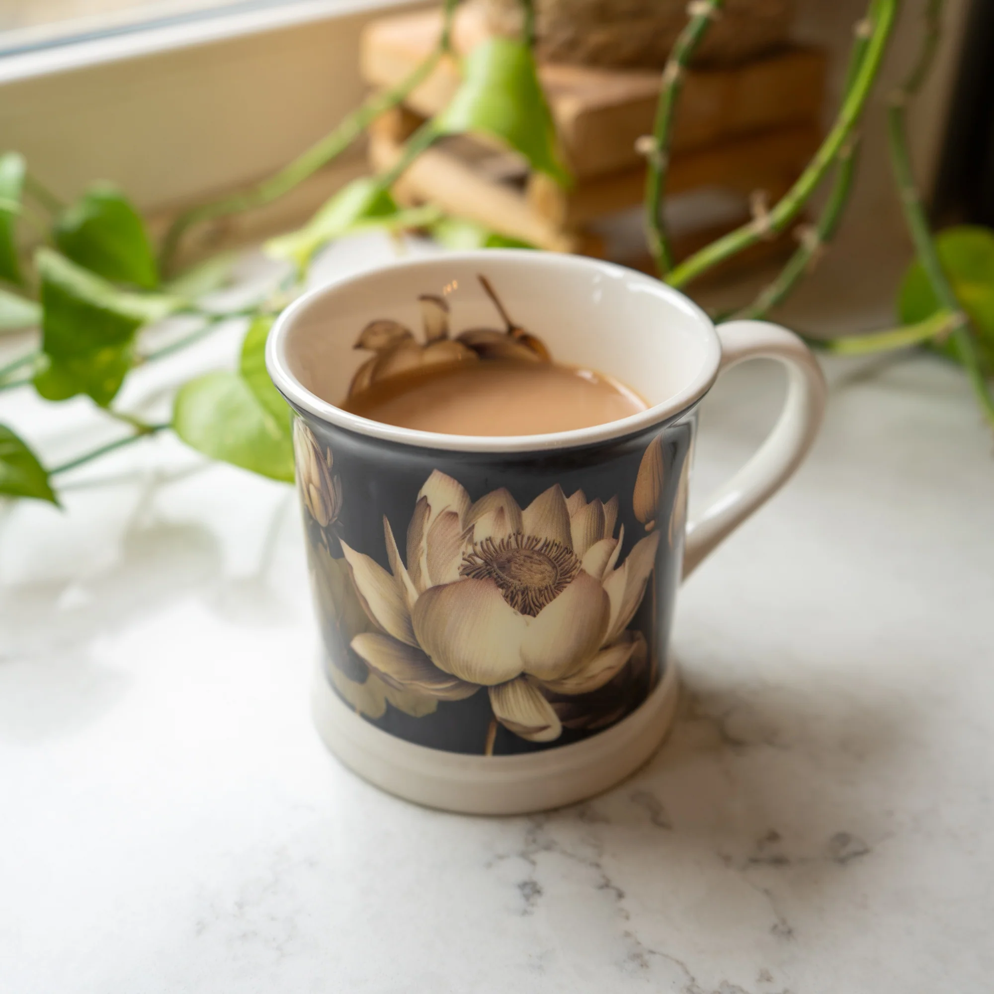 Lotus Flower Blue Tankard Mug - Image 4