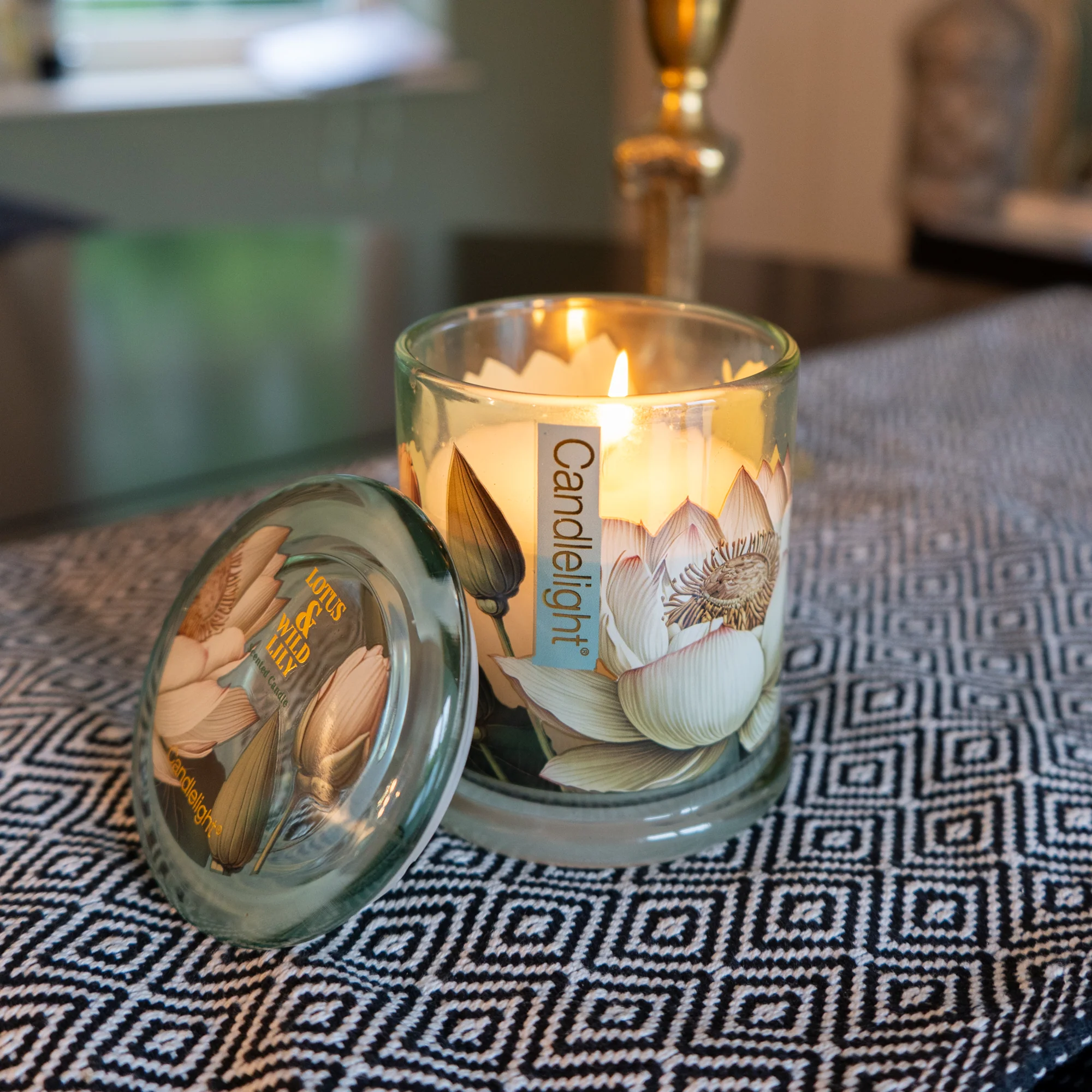 Lotus & Wild Lily Large Lidded Jar Candle - Image 2