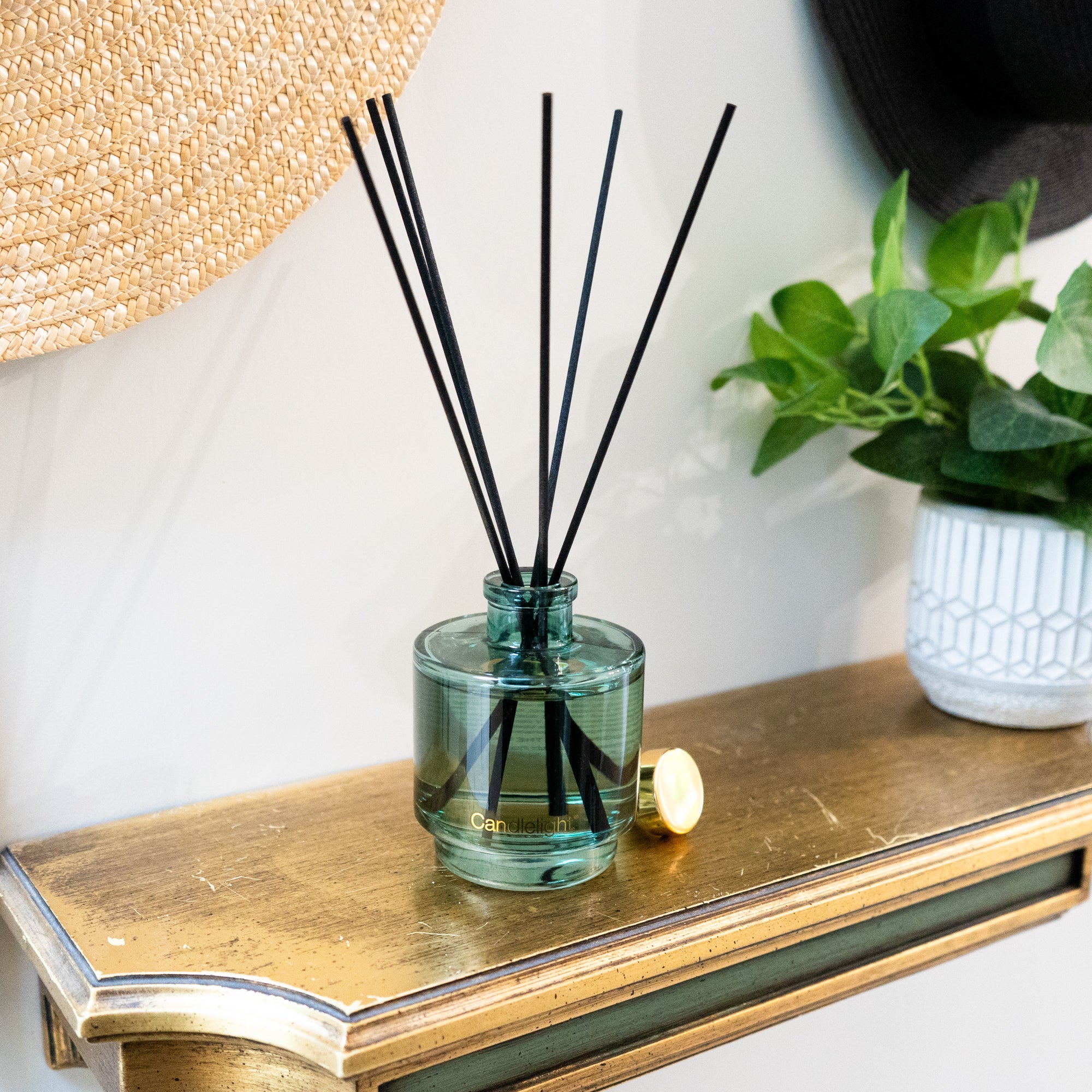 Lotus & Wild Lily Reed Diffuser - Image 2