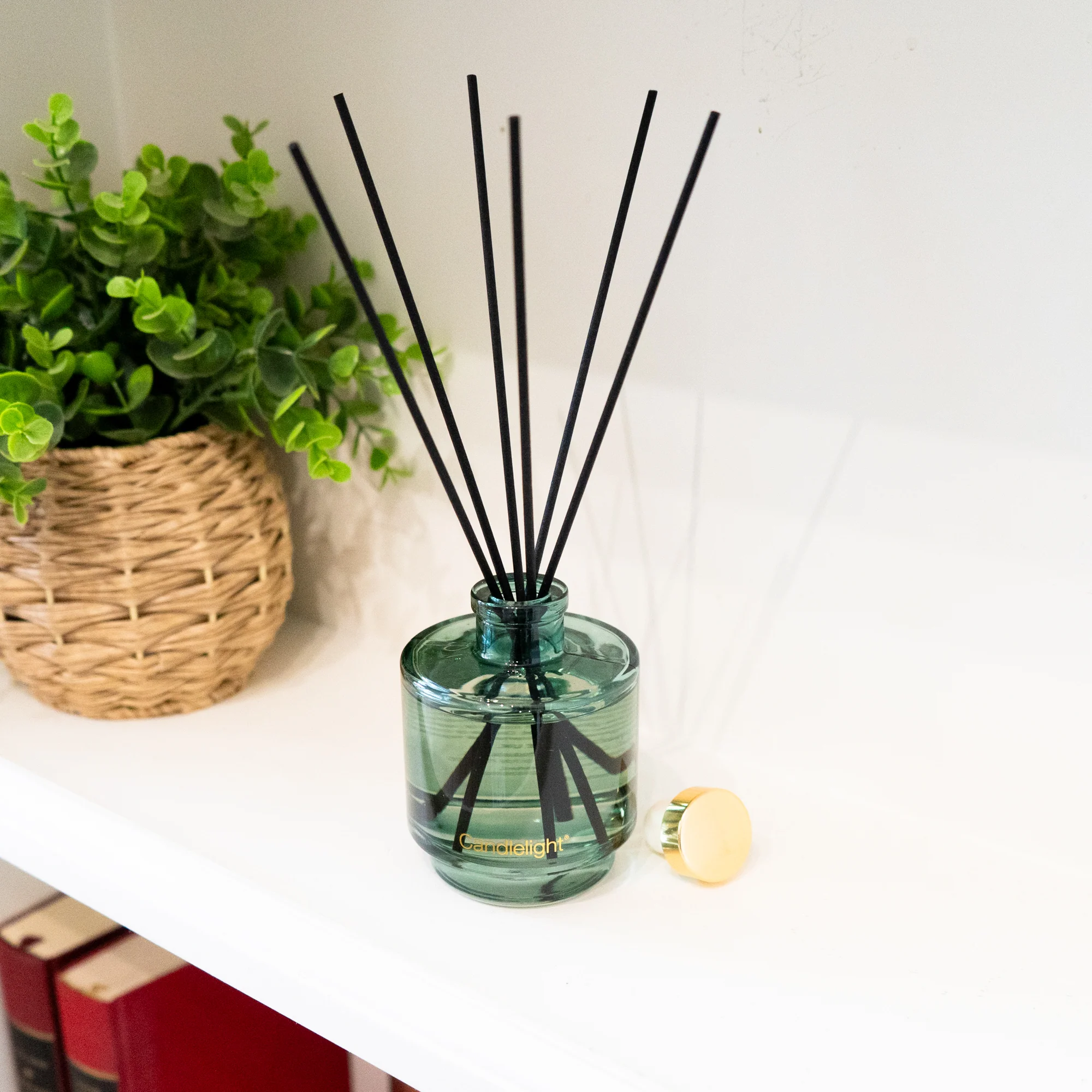 Lotus & Wild Lily Reed Diffuser - Image 3