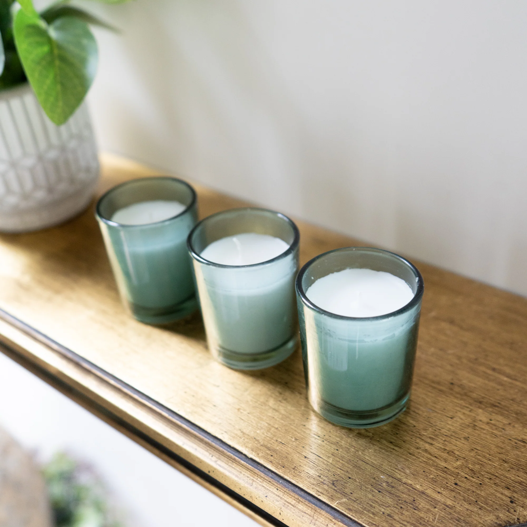 Lotus & Wild Lily Votive Candle Set - Image 8