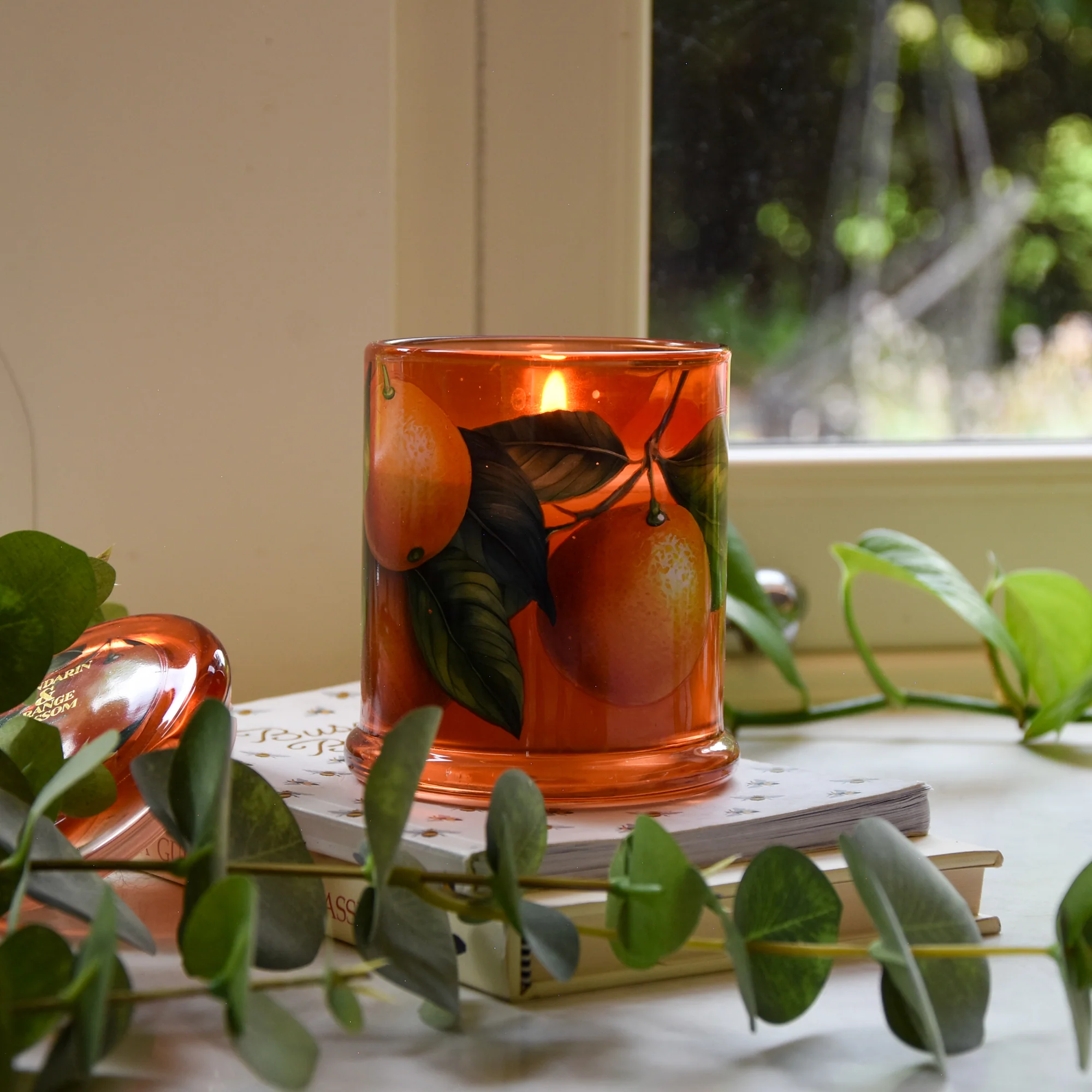Mandarin & Orange Blossom Large Lidded Jar Candle - Image 3