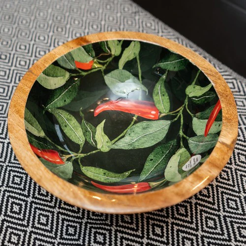 Medium Mango Wood Bowl with Chilli Enamel Print - Image 4
