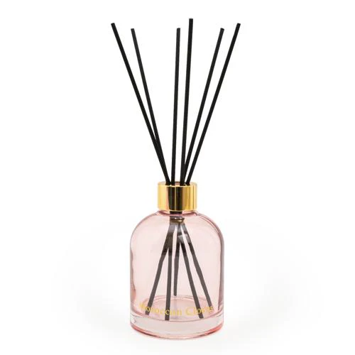 Moroccan Red Cinnamon Scent 'Moroccan Cloves' Reed Diffuser - Image 3