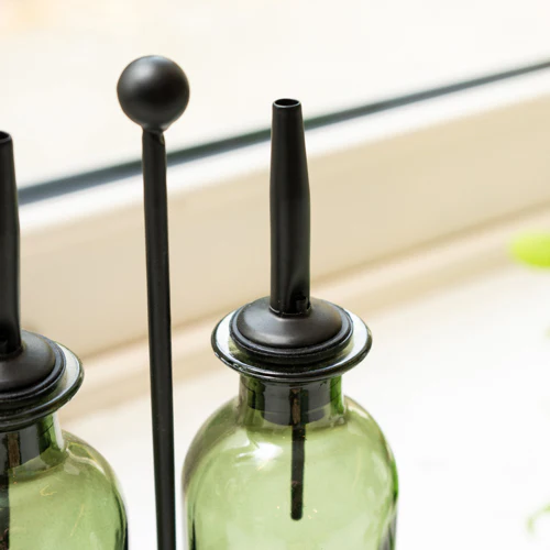 Oil & Vinegar Glass Set with Elegant Dispensers - Image 3