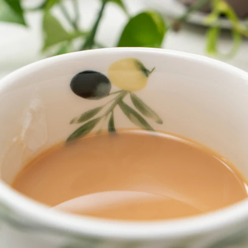 Artisan Tankard Mug with Olive Print Design - Image 3