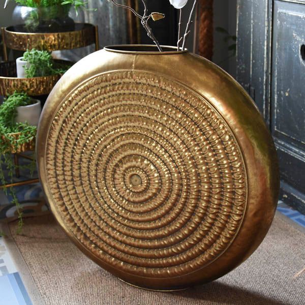 Timeless Antique Gold Oval Embossed Metal Vase - Image 2