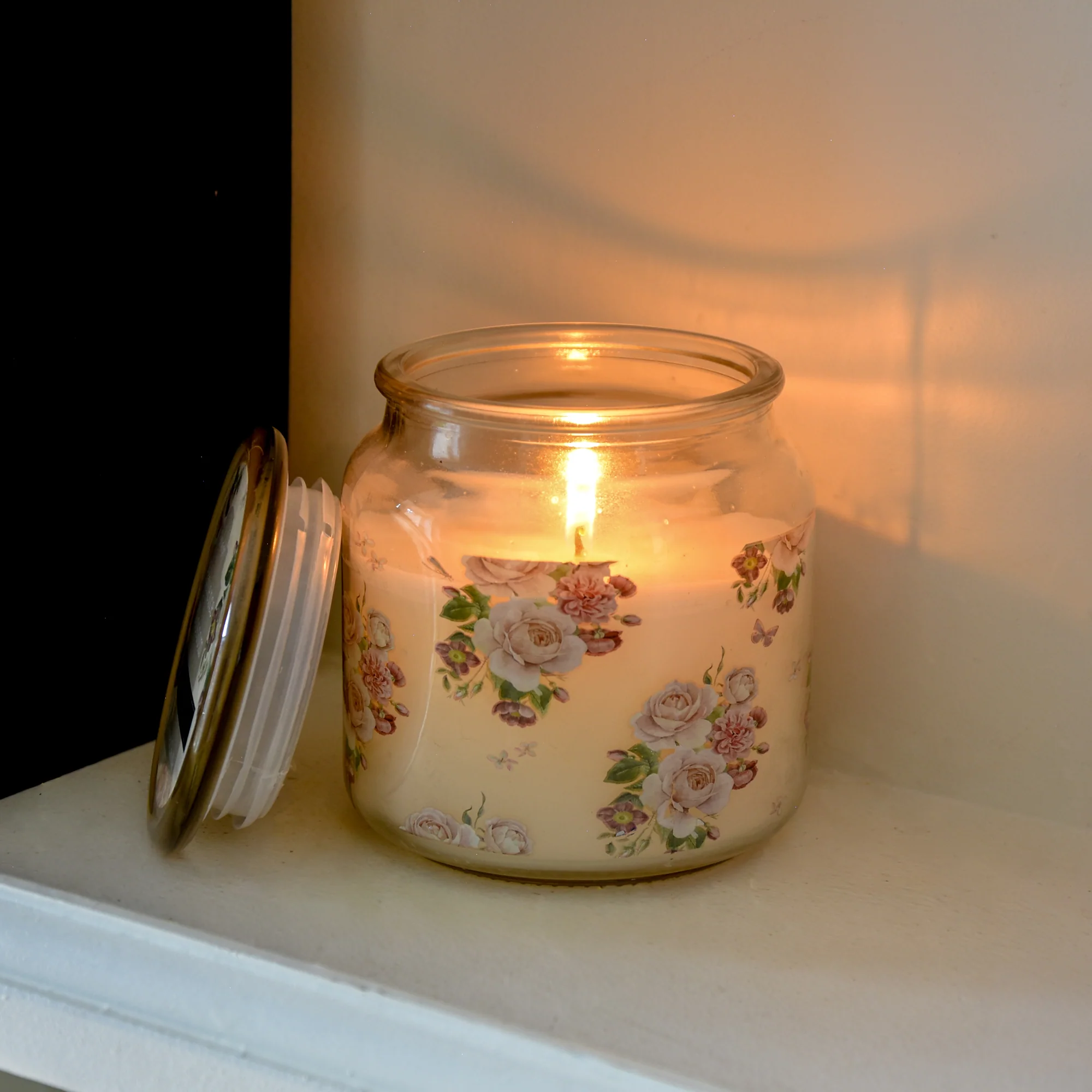 Parisian Window Box Scent 'Provence Blossom' Lidded Candle Jar - Image 6