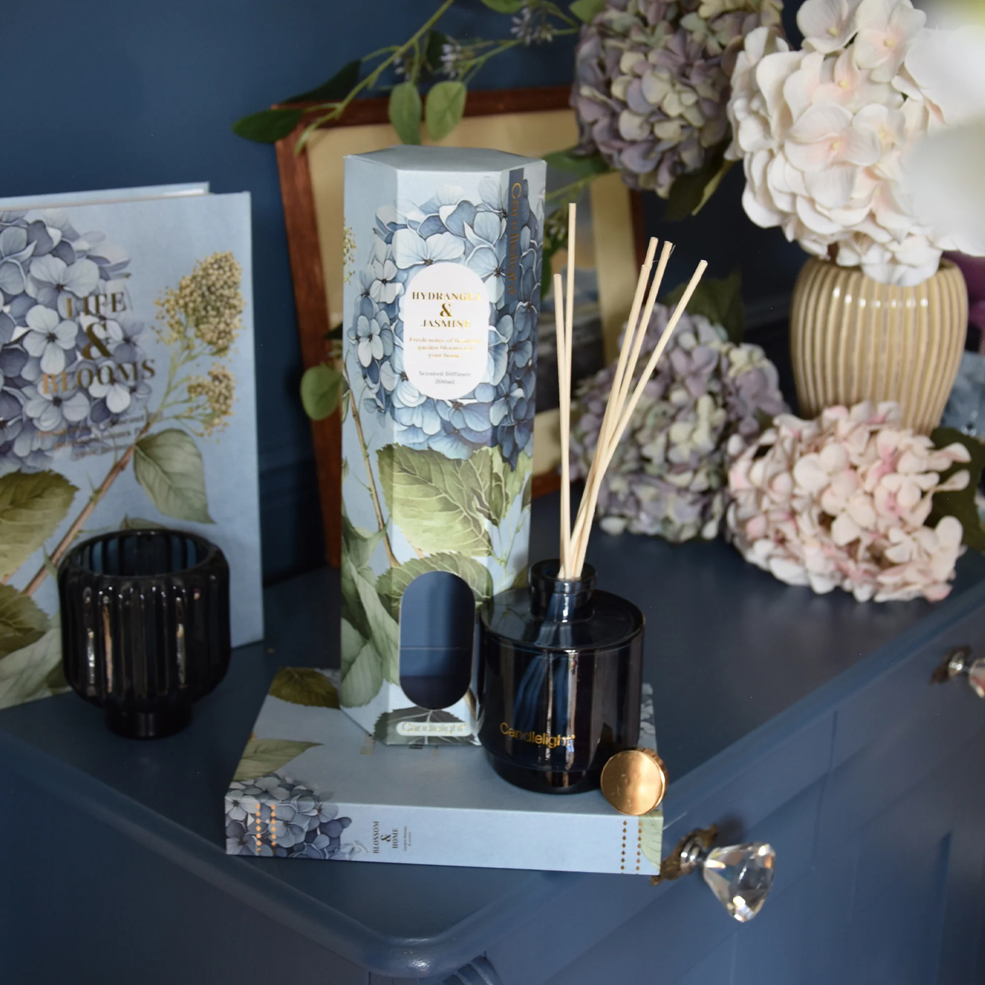 Hydrangea & Jasmine Reed Diffuser - Image 5