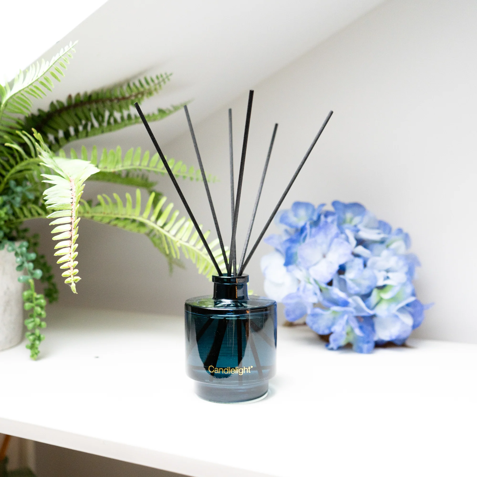 Hydrangea & Jasmine Reed Diffuser - Image 9