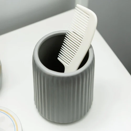 Ribbed Grey Bathroom Tumbler - Image 3