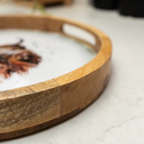 Round Mango Wood Tray with Luxe Highland Cow Enamel Design - Image 6