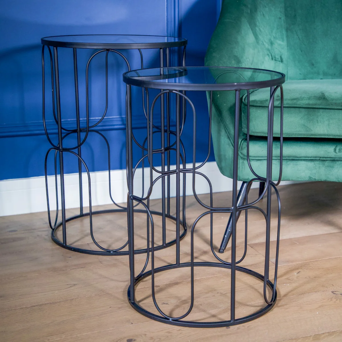 Set of 2 Black Wavy Wire Tables with Glass Top - Image 3