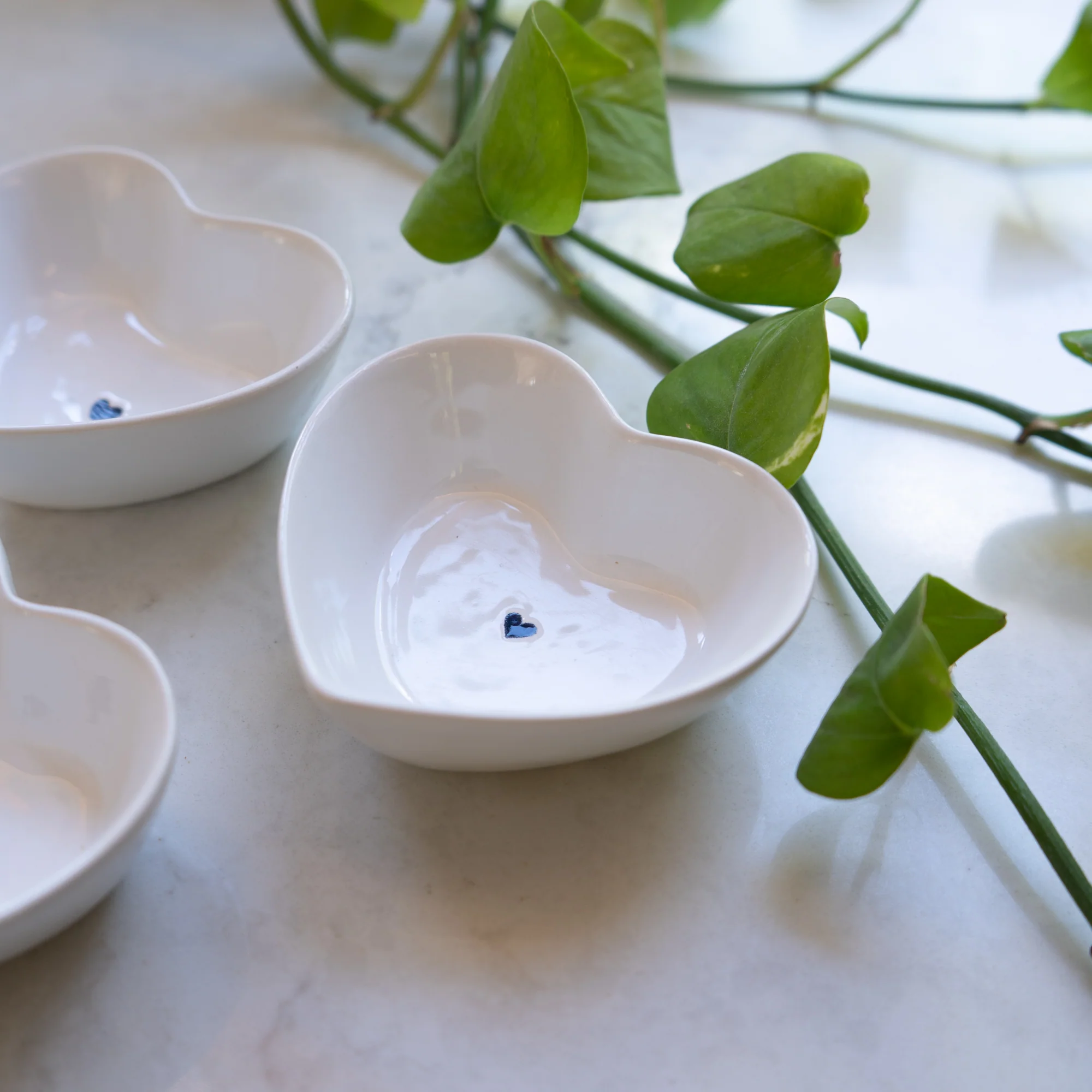 Set of 3 Heart-Shaped Nibble Bowls - Image 3