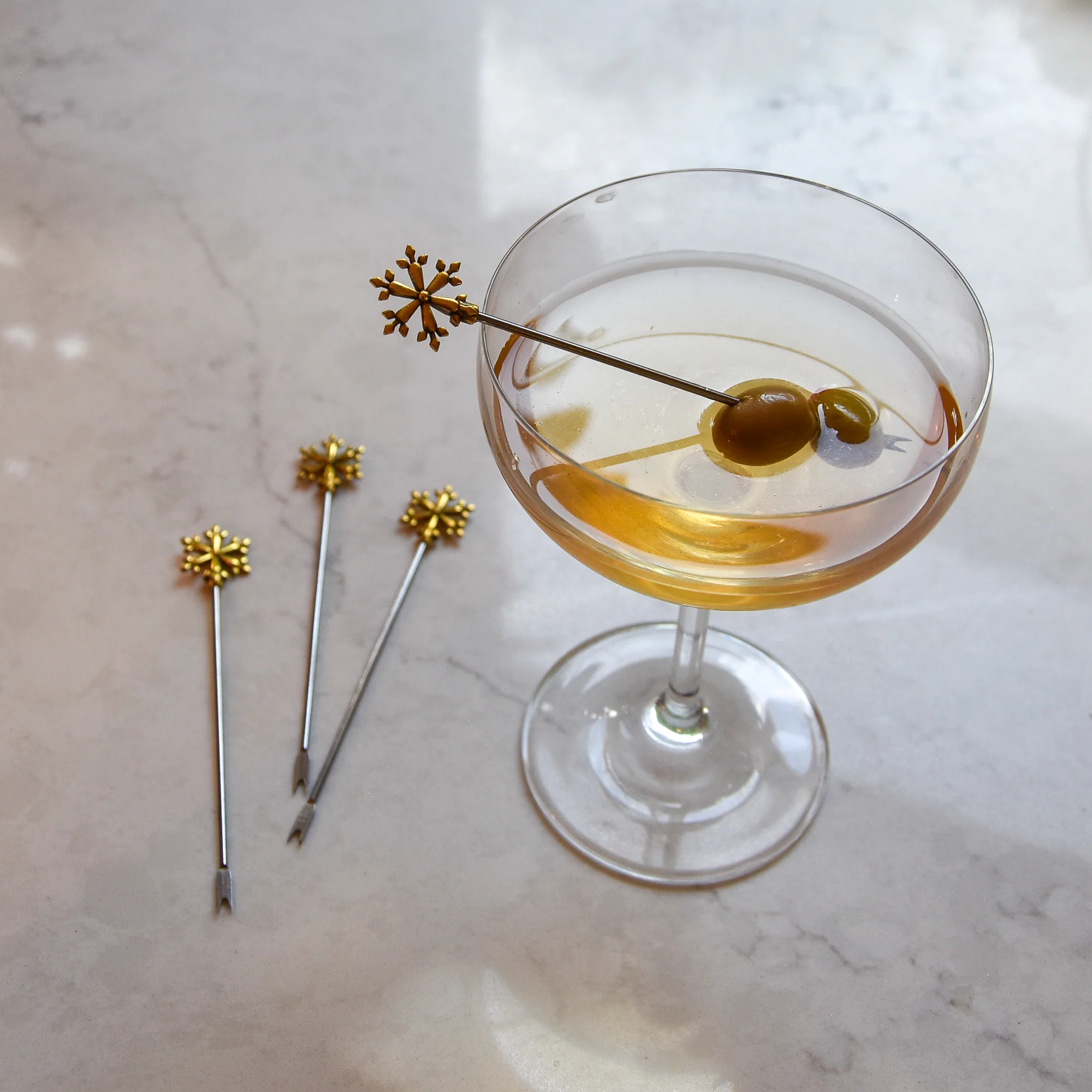 Set of 4 Snowflake Cocktail Sticks - Image 3