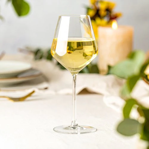 Set of 6 Distinction 38cl Wine Glasses