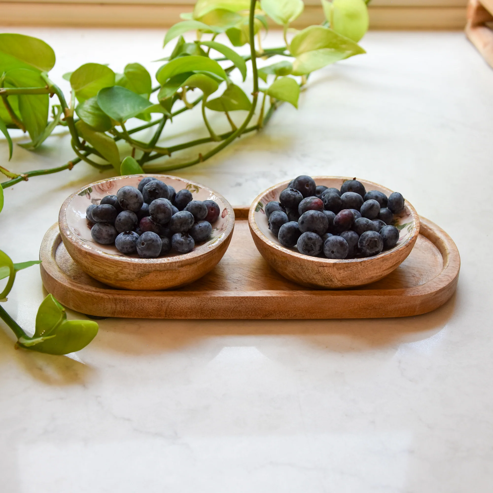 Set Of Small Mango Wood "Provence Blossom" Dipping Bowls on Tray
