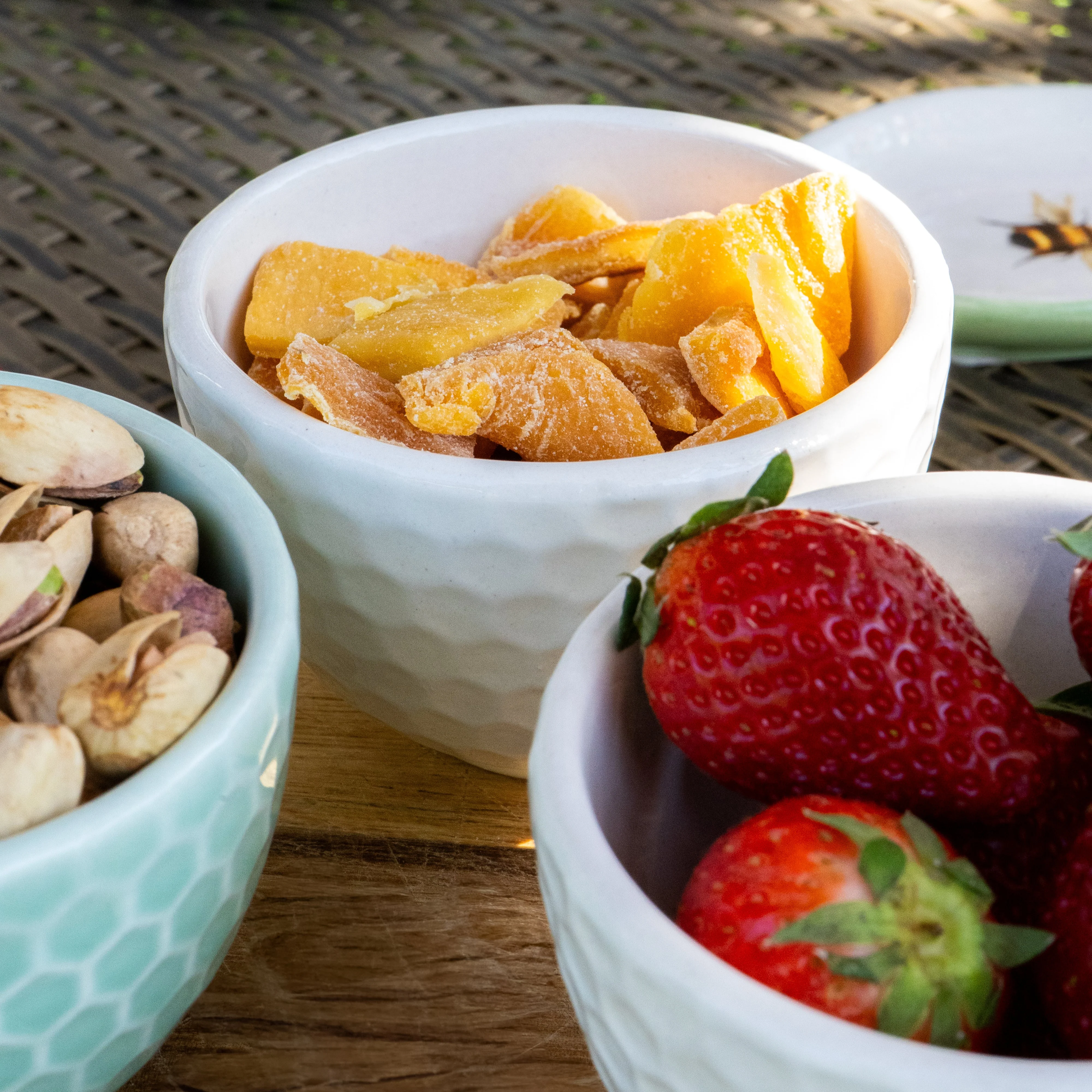 Set of Three Ceramic Nibble Bowls with Bee Detail - Image 2