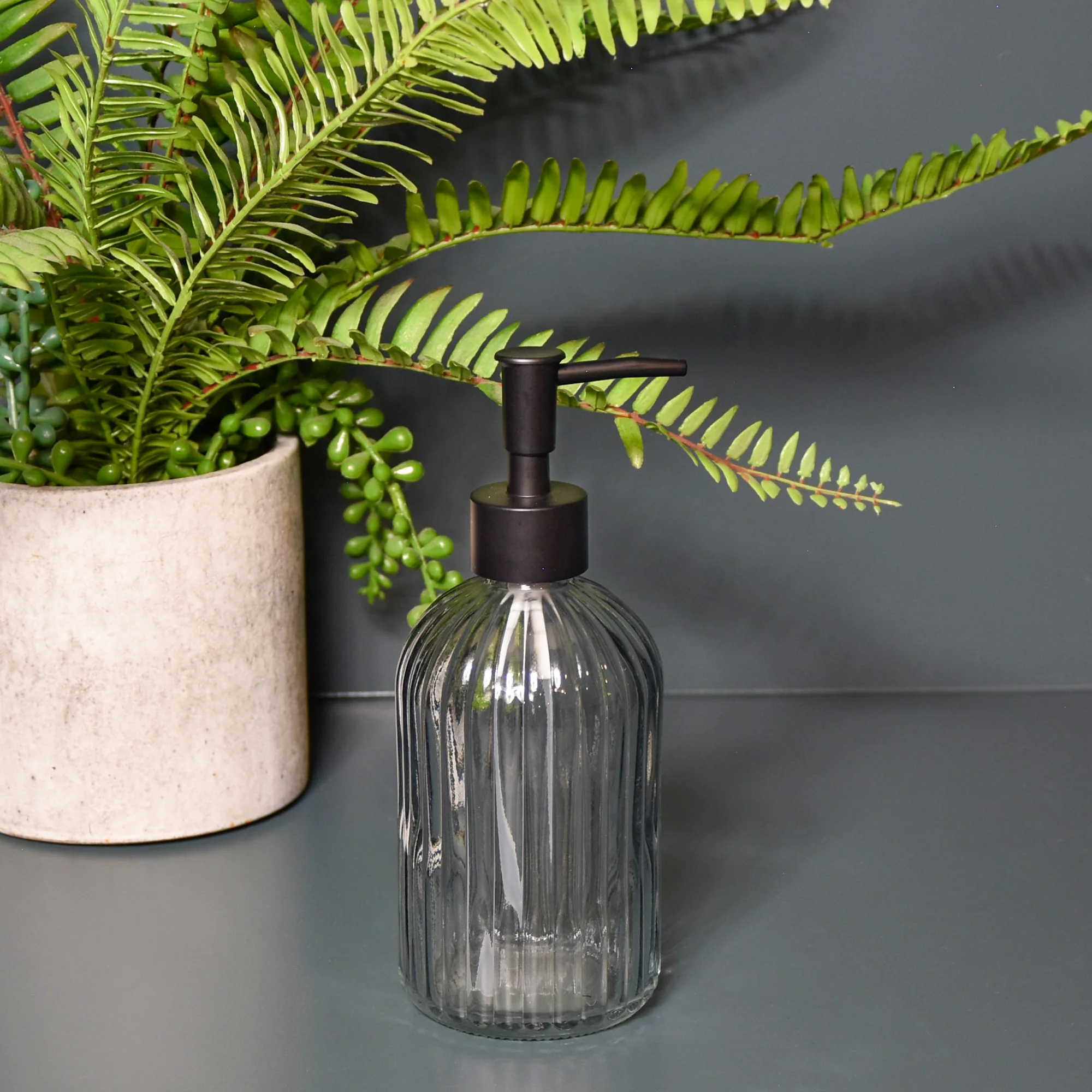Sleek and Contemporary Glass Soap Dispenser in Cool Grey with Charcoal Black Pump, 19CM