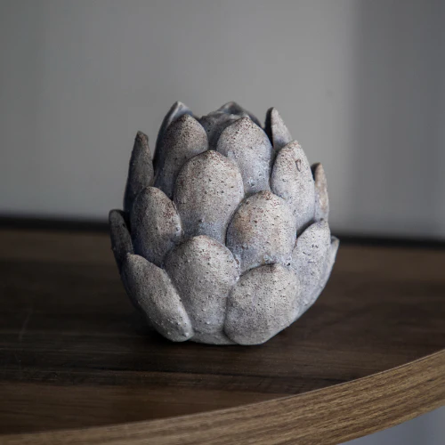 Small Artichoke Candleholder - Image 6