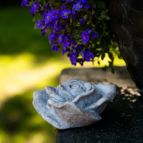 Small Resin Stone Rose Ornament