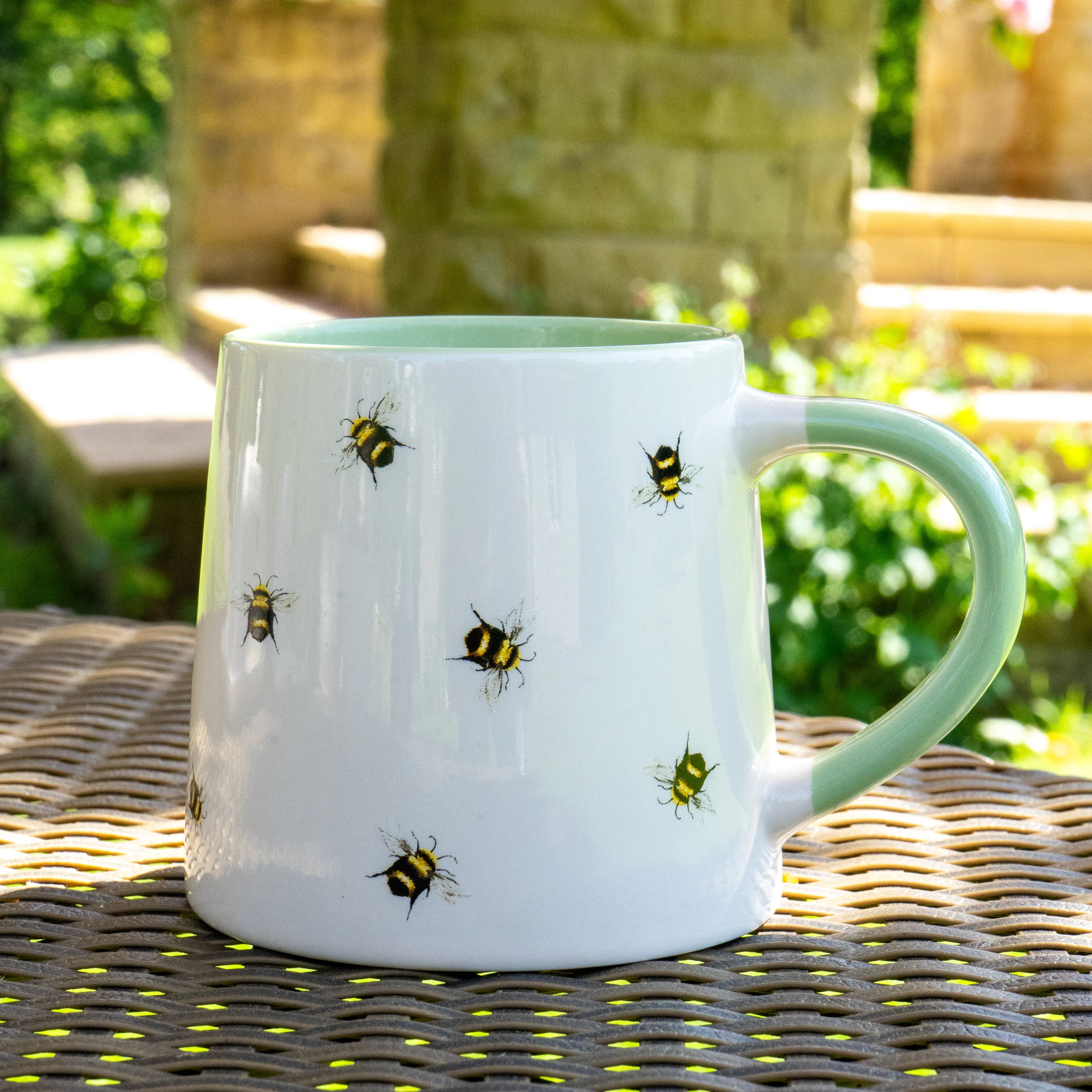 Soft Green Ceramic Tapered Mug with Bee Detail - Image 2