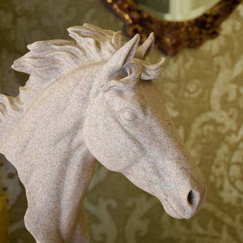 Stone Effect Horse Head Sculpture - Image 2